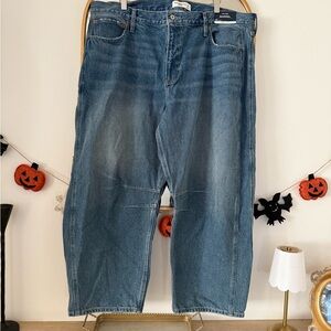 Abercrombie & Fitch Relaxed Blue Jeans